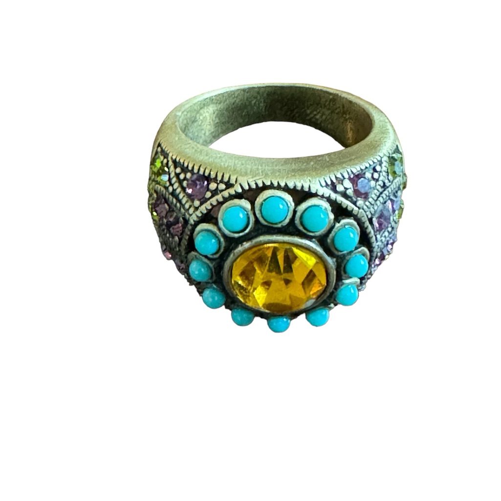 Lavintage Rhinestone Ring 6.75 To 7 Inches